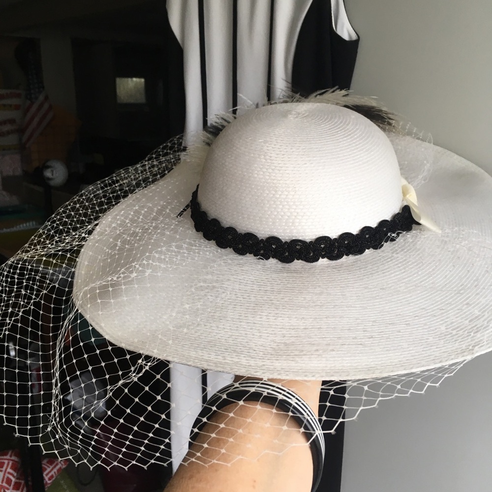 Calvin Klein dress - with coordinating hat!
